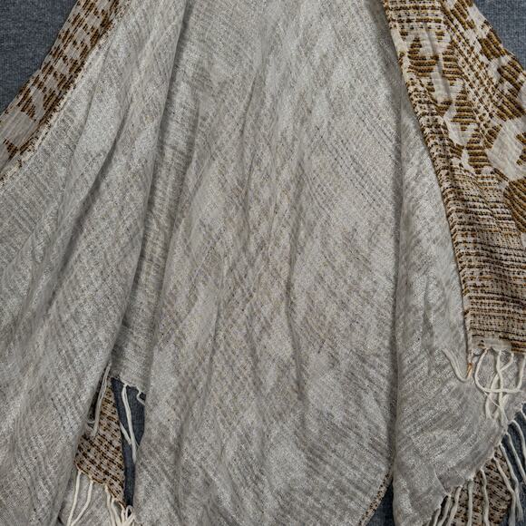 Soft Surroundings One Size Shawl Open Wrap Poncho BOHO Tan Western Design Fringe - Picture 5 of 7